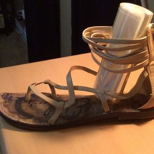 Sam Edelman Grecian sandal